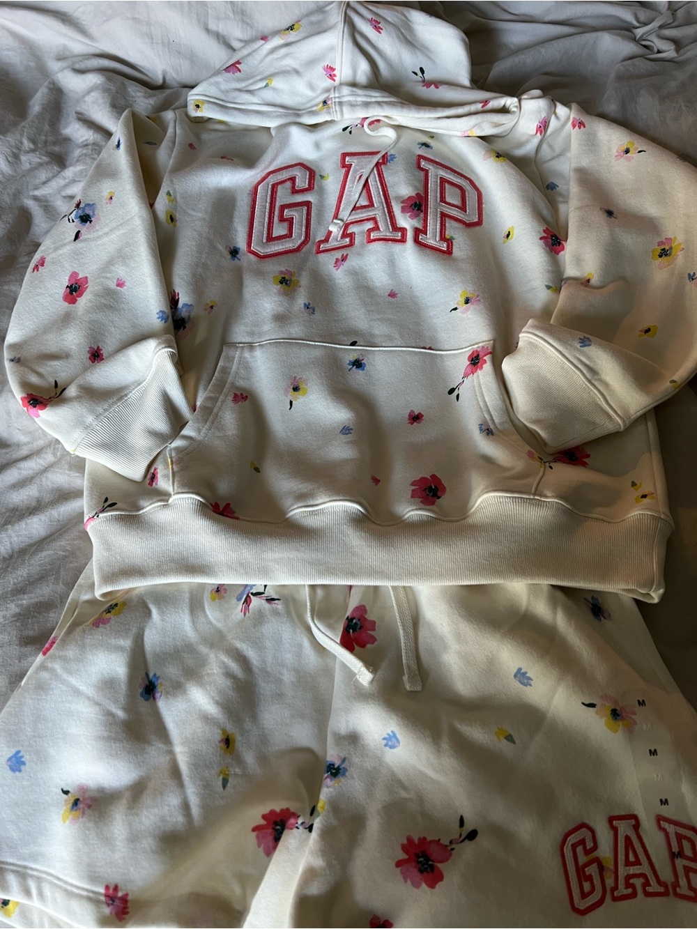 GAP Cream Hoodie with Pink Logo and Multicolor Floral Print